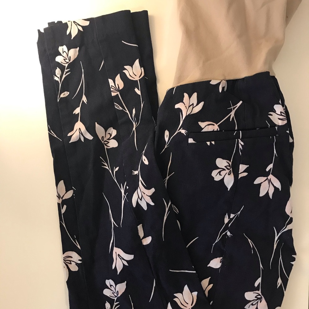 Motherhood Maternity Floral Pants